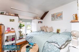 Photo 30- click for photo gallery